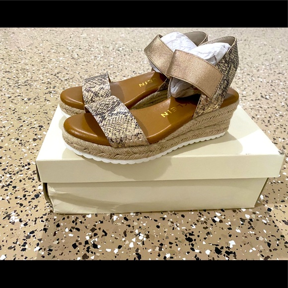 anne klein wedge shoes macys